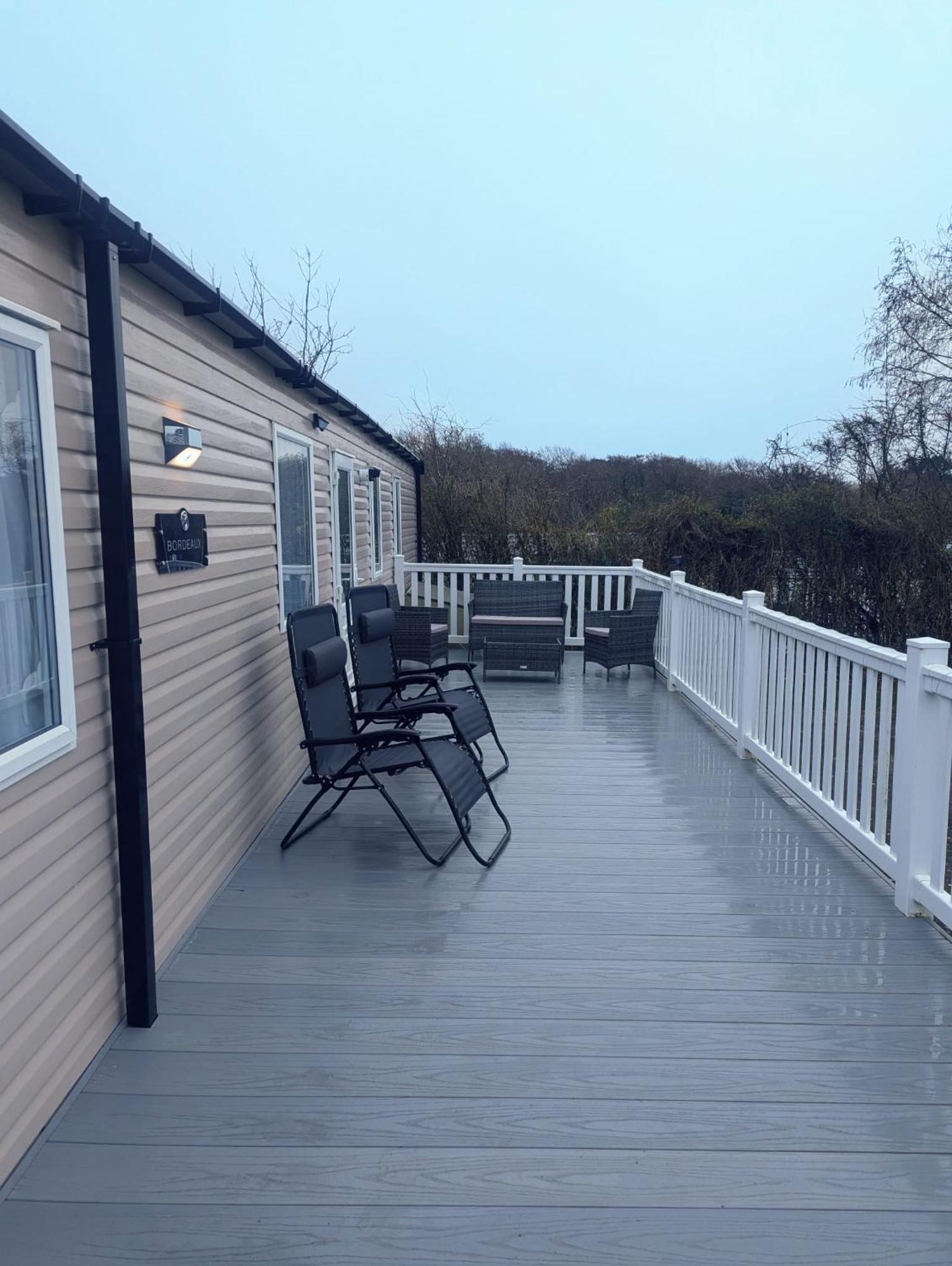 New Style Holiday Home, Quiet Location At Award Winning Shorefield Country Park - Entertainment Passes Included! ميلفورد أون سي المظهر الخارجي الصورة